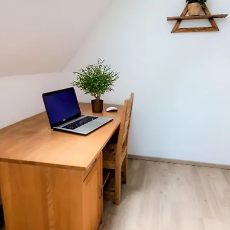 Luxus Apartment! Kueche, Balkon, Netflix, Parkplatz - 8 Personen Διαμέρισμα