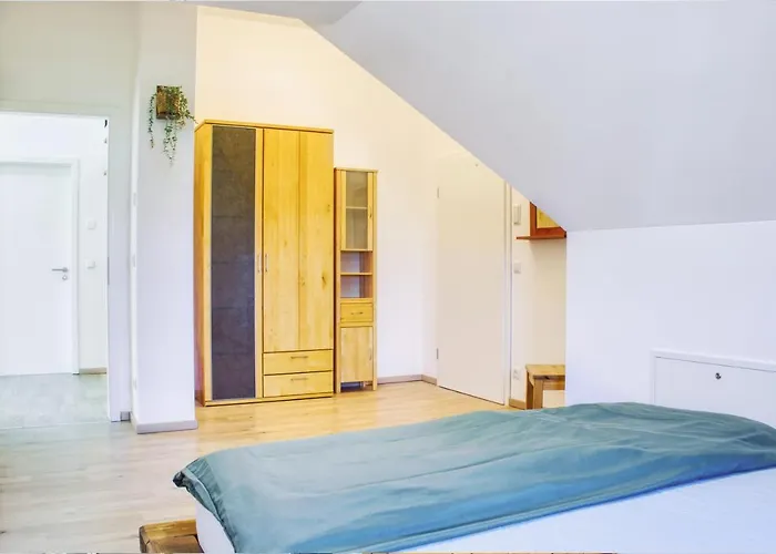 Luxus Apartment! Kueche, Balkon, Netflix, Parkplatz - 8 Personen Daire Ilmmunster