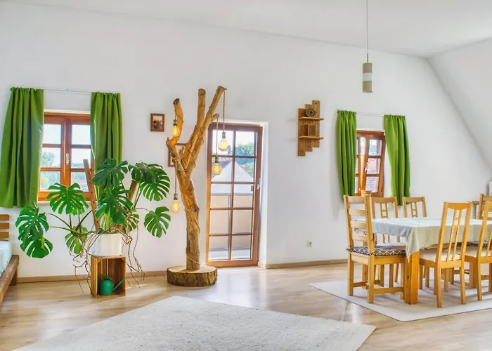 Luxus Apartment! Kueche, Balkon, Netflix, Parkplatz - 8 Personen Daire Ilmmunster