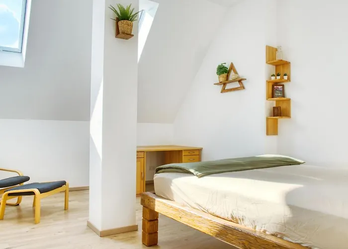 Luxus Apartment! Kueche, Balkon, Netflix, Parkplatz - 8 Personen Daire *