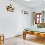 Luxus Apartment! Kueche, Balkon, Netflix, Parkplatz - 8 Personen Apartman