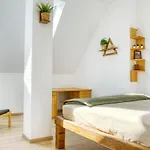 Luxus Apartment! Kueche, Balkon, Netflix, Parkplatz - 8 Personen Apartman *