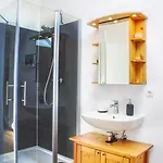 Luxus Apartment! Kueche, Balkon, Netflix, Parkplatz - 8 Personen * Ilmmunster